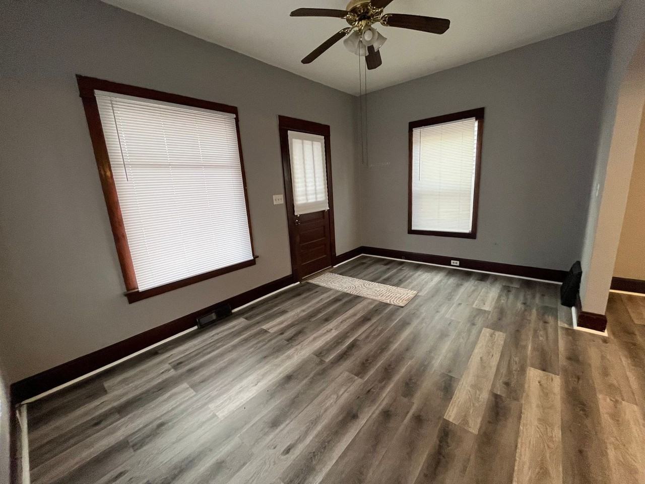 229 14th Ave - Photo 4 of 16