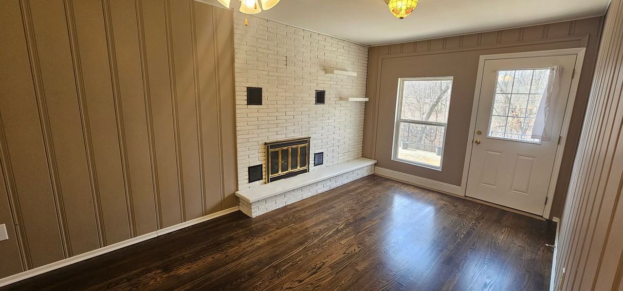 2513 Hillcrest Dr - Photo 7 of 41