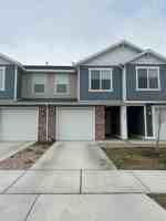 featured image of 1124 E Pilot St