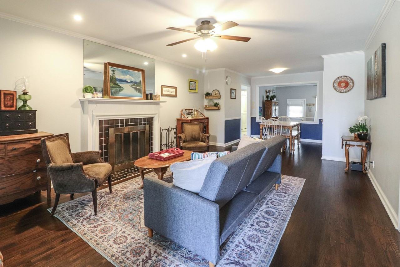 1243 S Richmond Ave - Photo 3 of 41