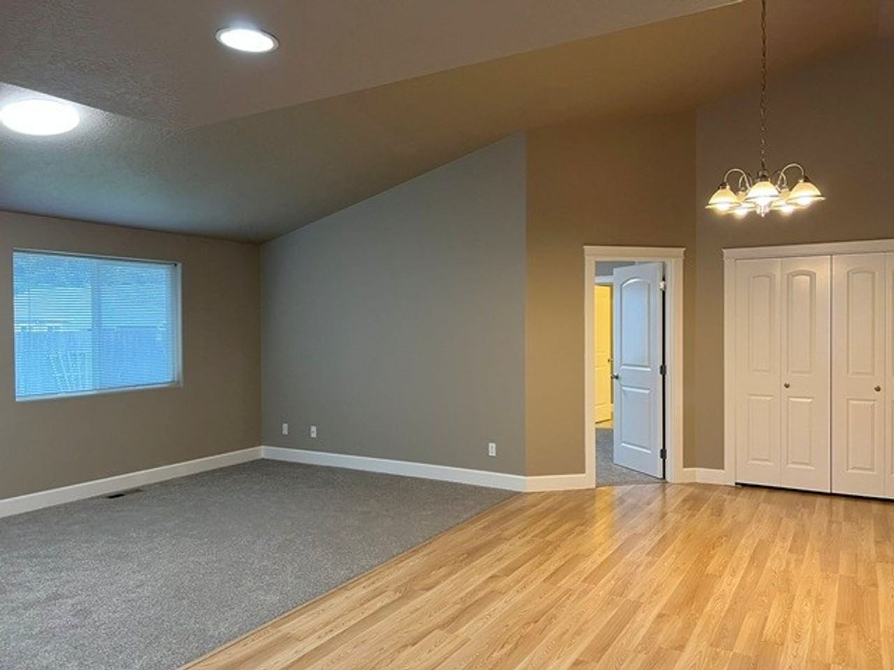 226 Helton Way Se - Photo 5 of 35