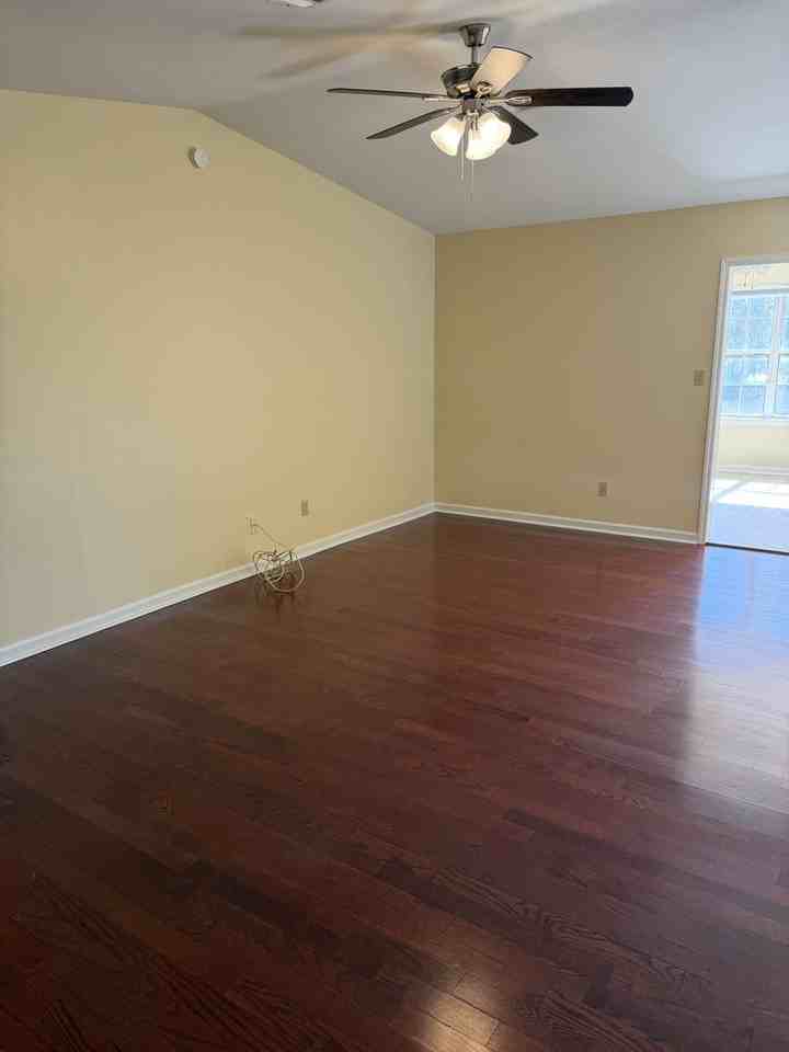 8142 Talley Ann Dr - Photo 6 of 37