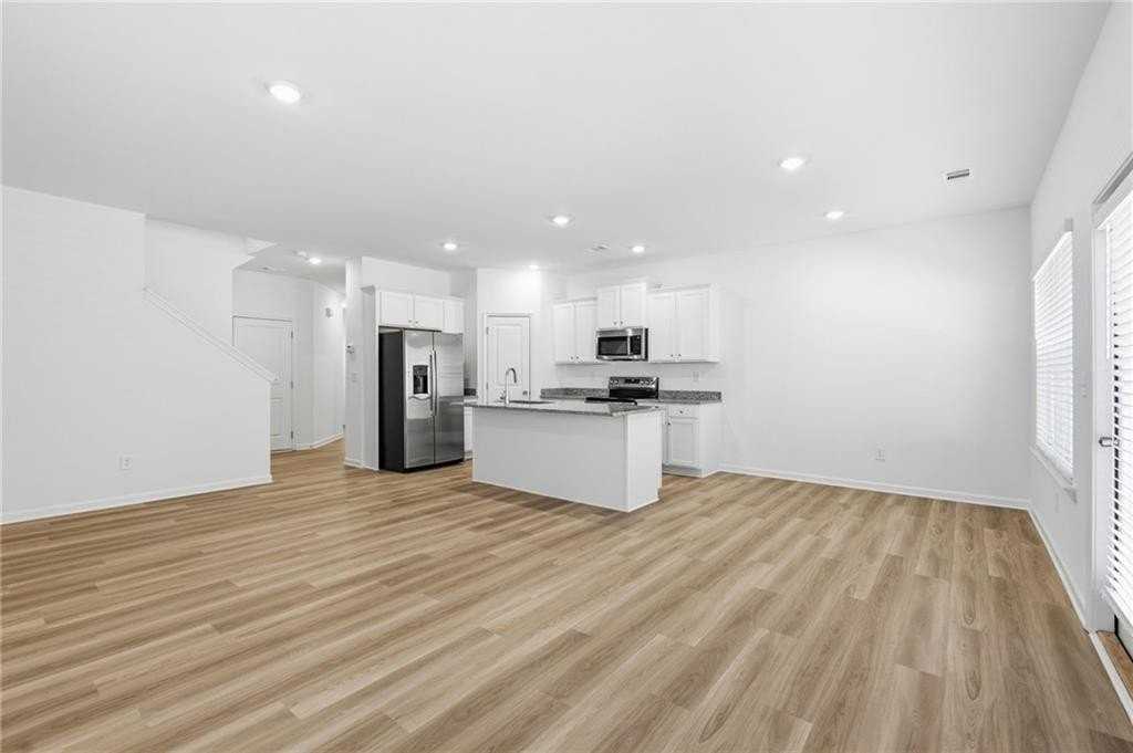 1539 Aralynn Ct - Photo 6 of 26