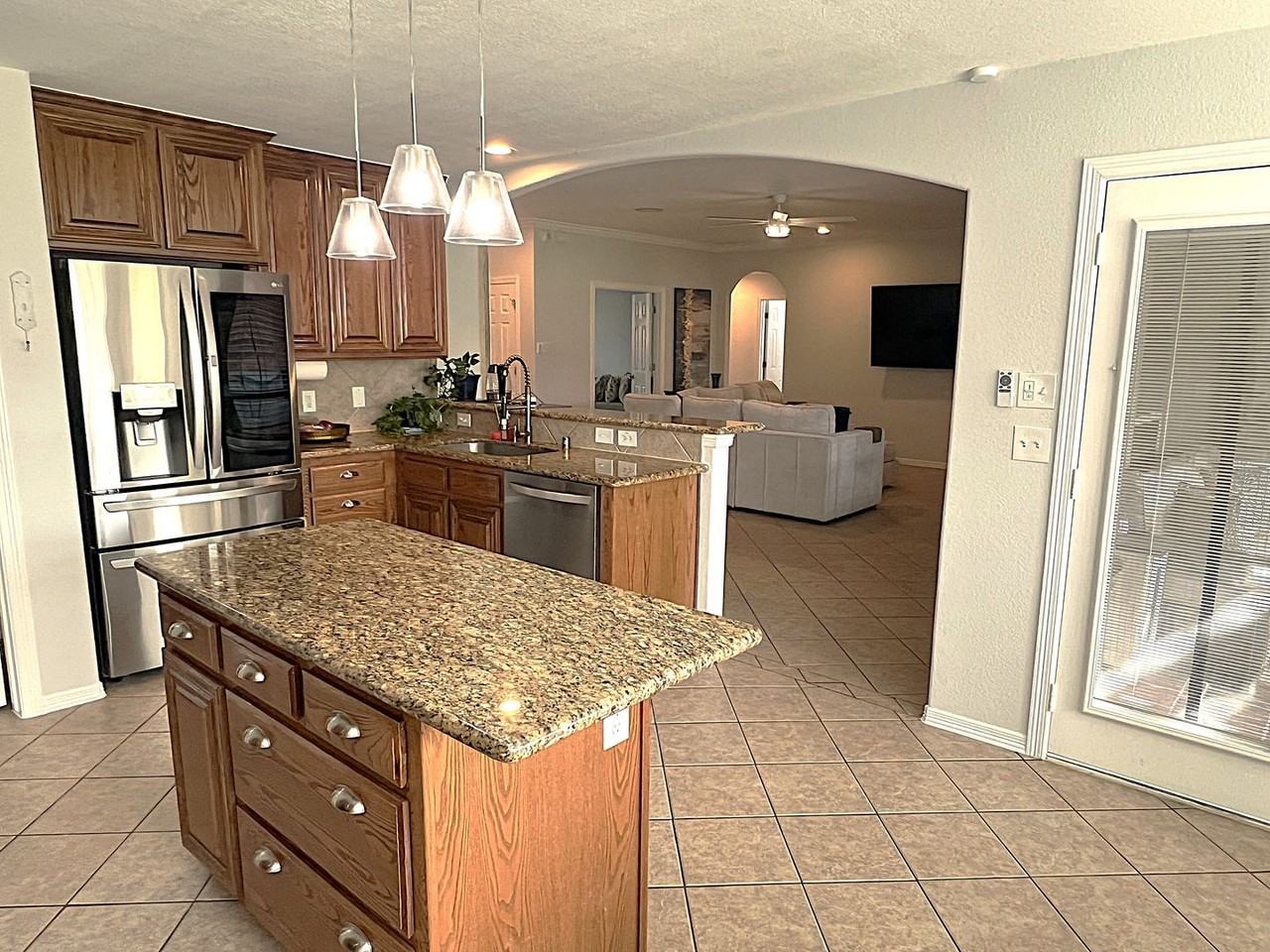 8426 Hunters Village Dr - Photo 7 of 47