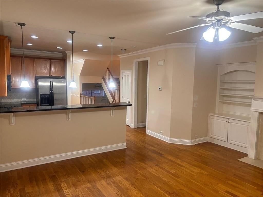 4846 Lamoyne Ln - Photo 4 of 11