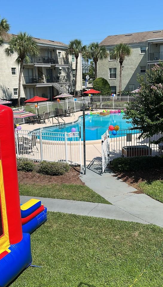 Royal Estates - Photo 2 of 15