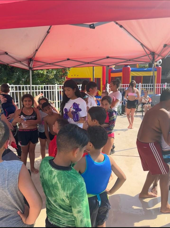 Royal Estates - Photo 3 of 15