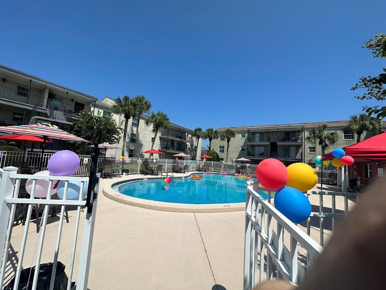 Royal Estates - Photo 7 of 15