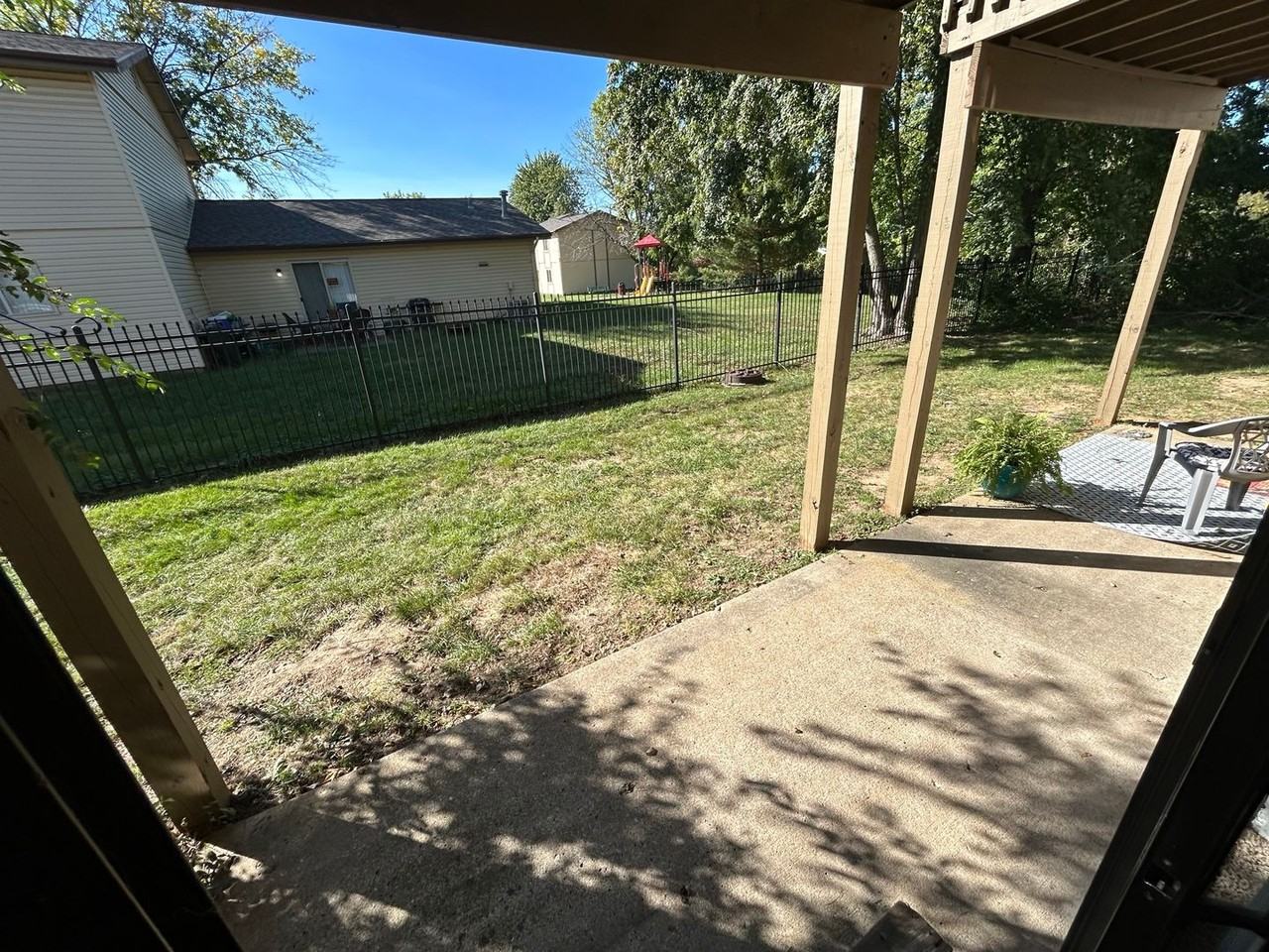 Stephens Park Apartments - Photo 2 of 26