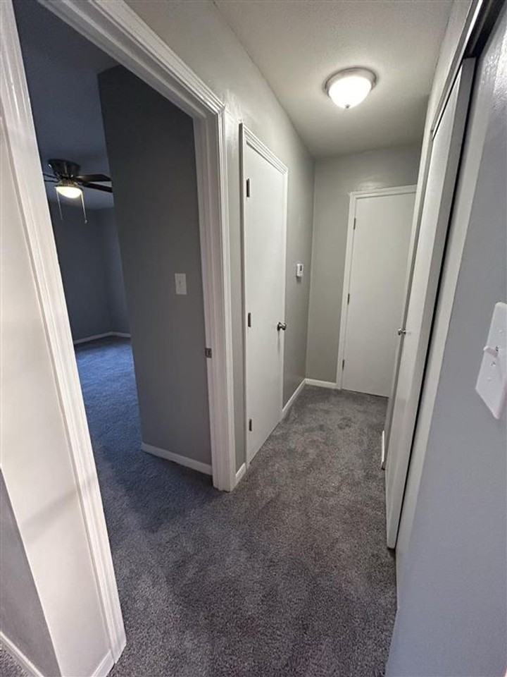 Stephens Park Apartments - Photo 7 of 26