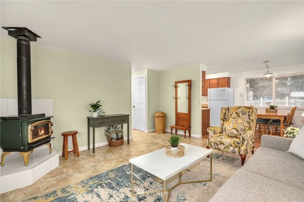 3327 193rd Pl Se - Photo 6 of 28