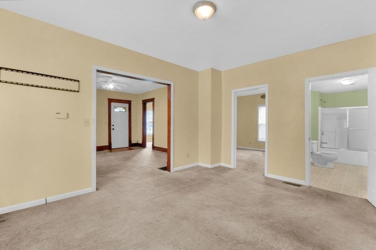 1311 S Courtland Ave - Photo 2 of 5