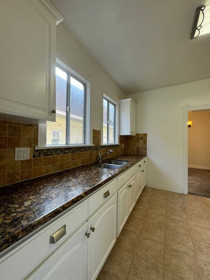 6407 Orange St - Photo 6 of 20