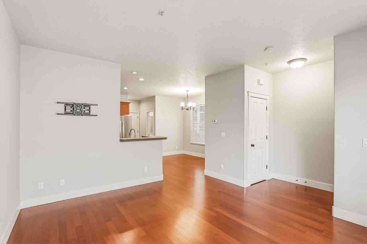 29246 Sw Villebois Dr S - Photo 5 of 24