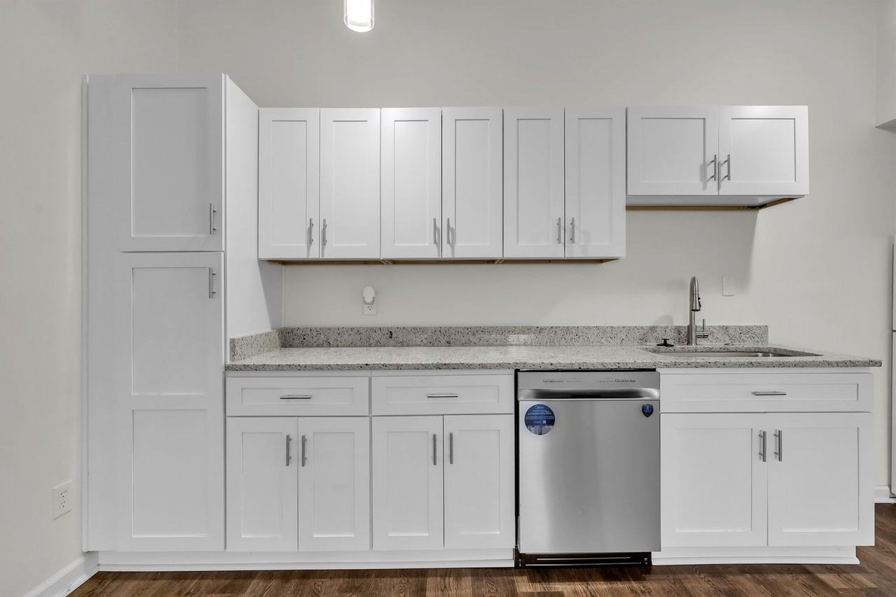 133 Hampton Club Dr #3 - Photo 6 of 16