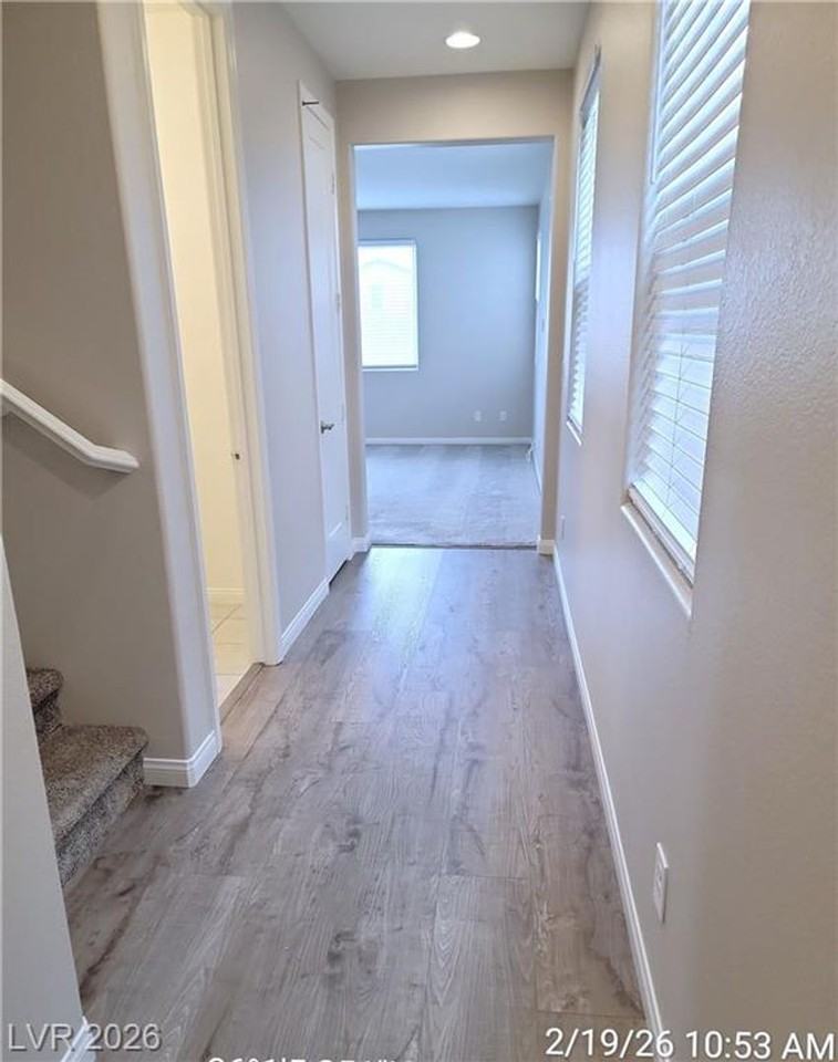 10122 Ashford Mill Ct - Photo 3 of 37