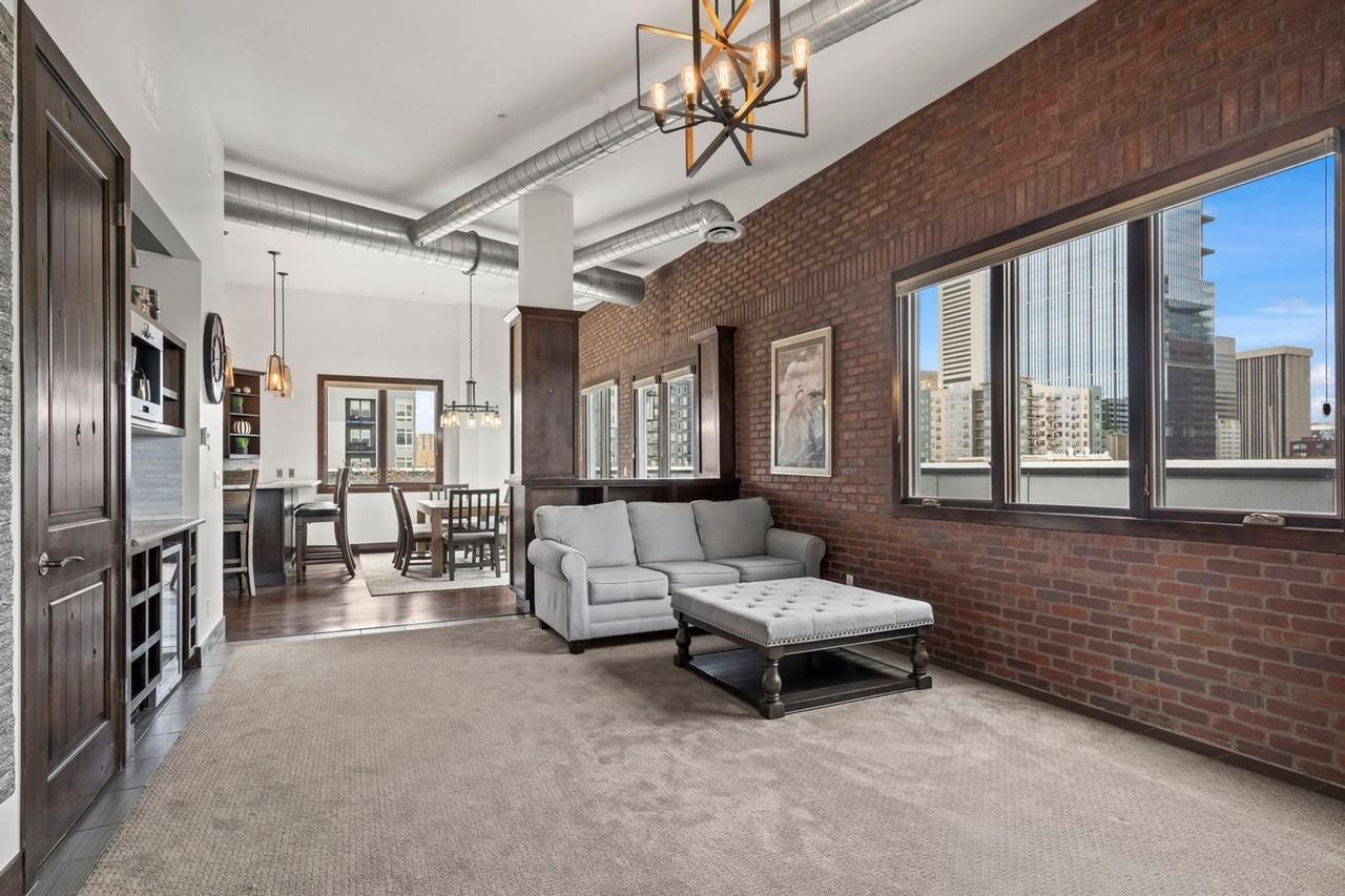 2101 Larimer St - Photo 6 of 49