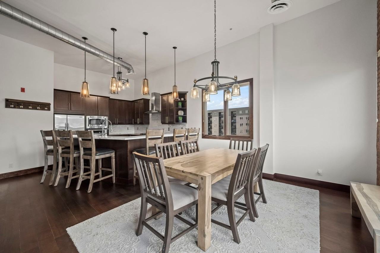 2101 Larimer St - Photo 7 of 49