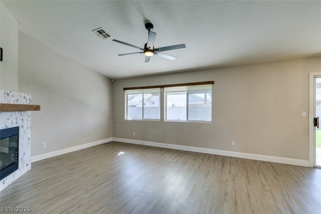 5321 Indian Meadow Ct - Photo 6 of 36