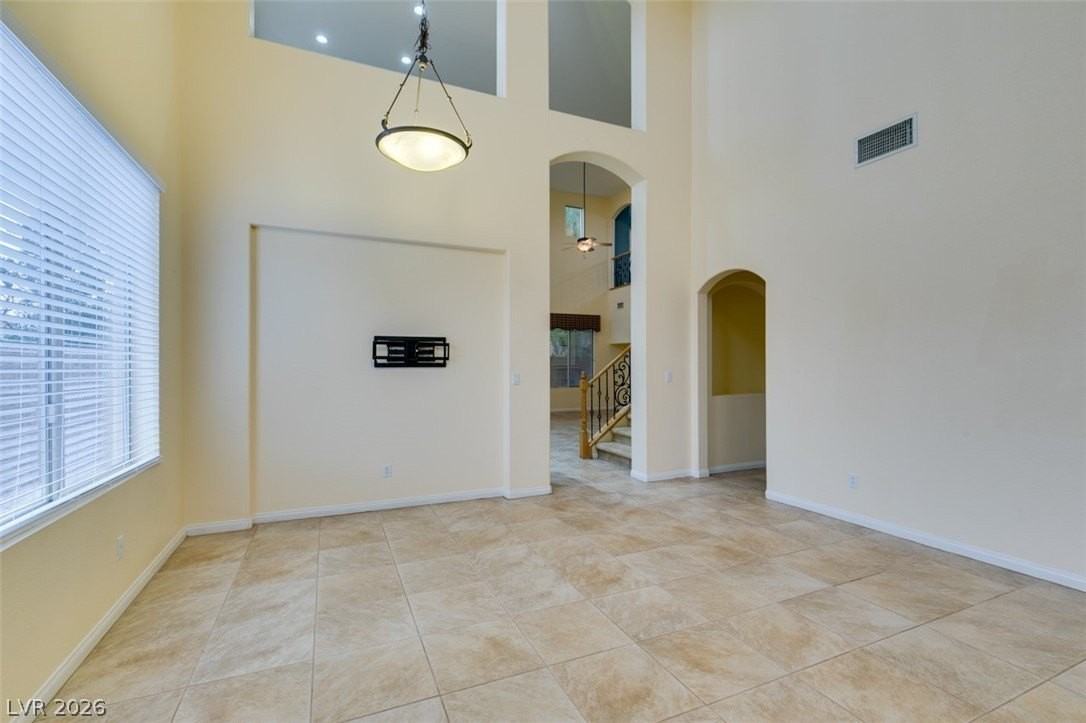 10800 Canisteo St - Photo 7 of 46