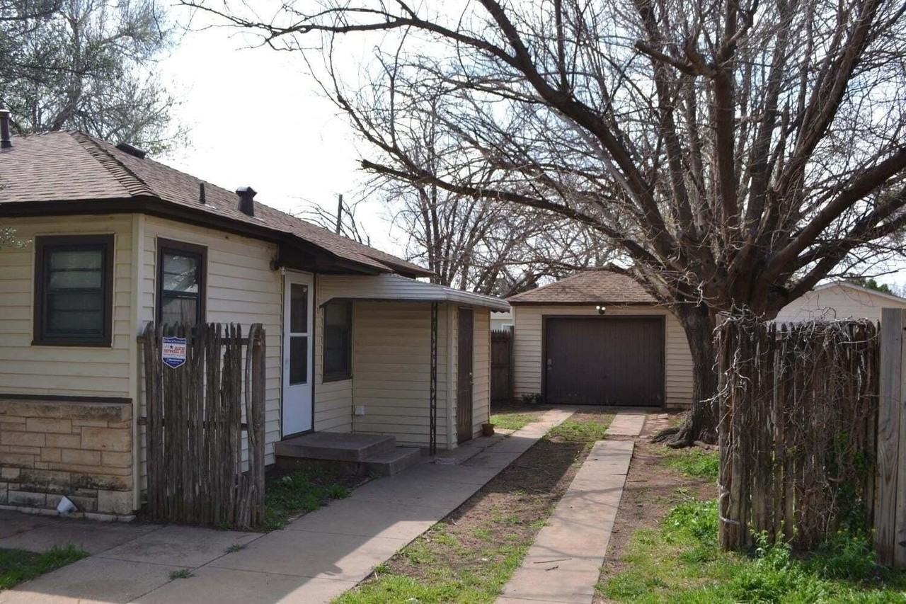 2617 37th St - Photo 2 of 18