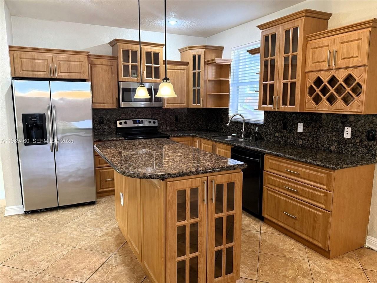 5081 Sw 136th Ter - Photo 5 of 23