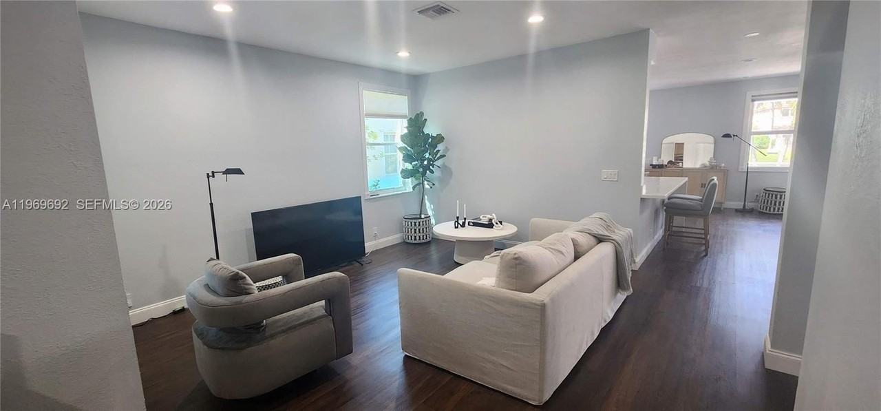 833 Vista Meadows Dr - Photo 5 of 50