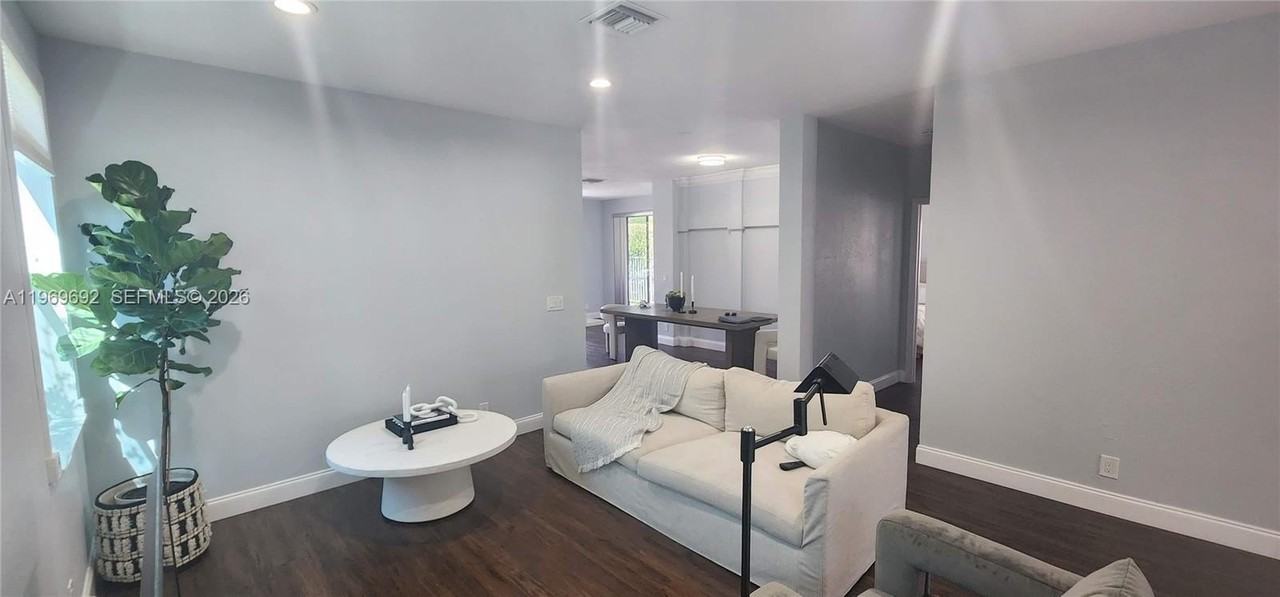 833 Vista Meadows Dr - Photo 7 of 50