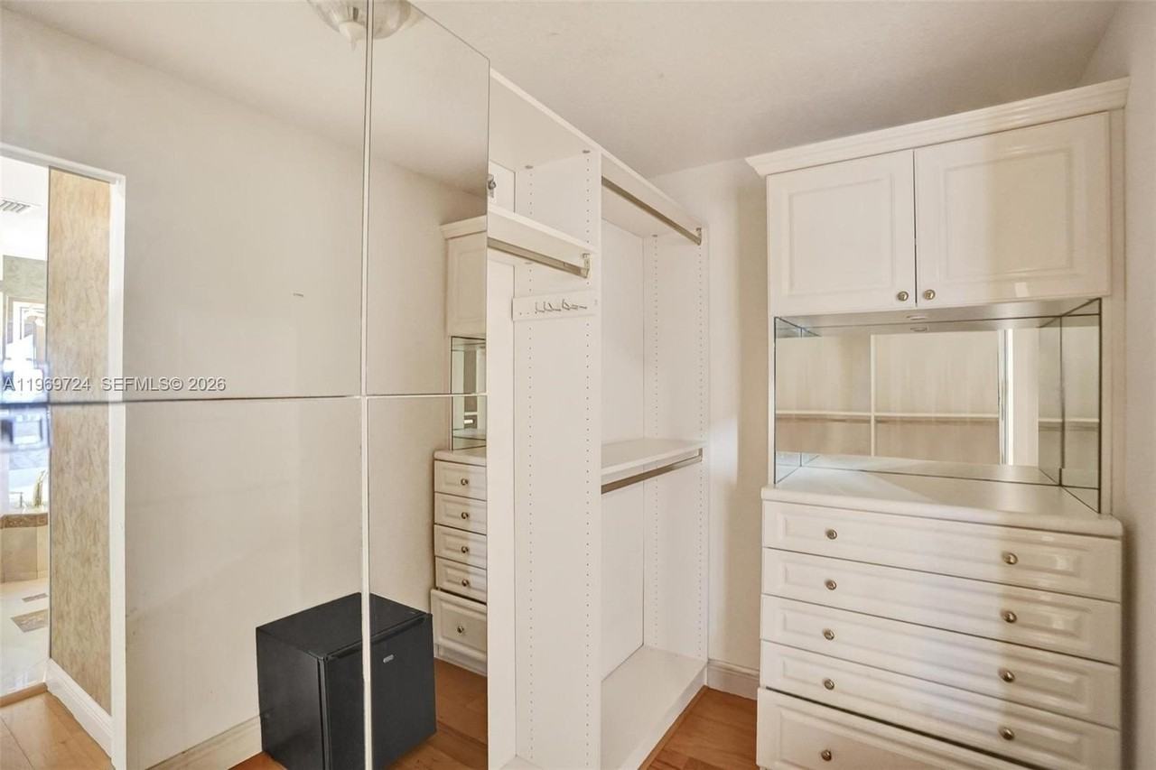 17431 Sw 35th St - Photo 7 of 50