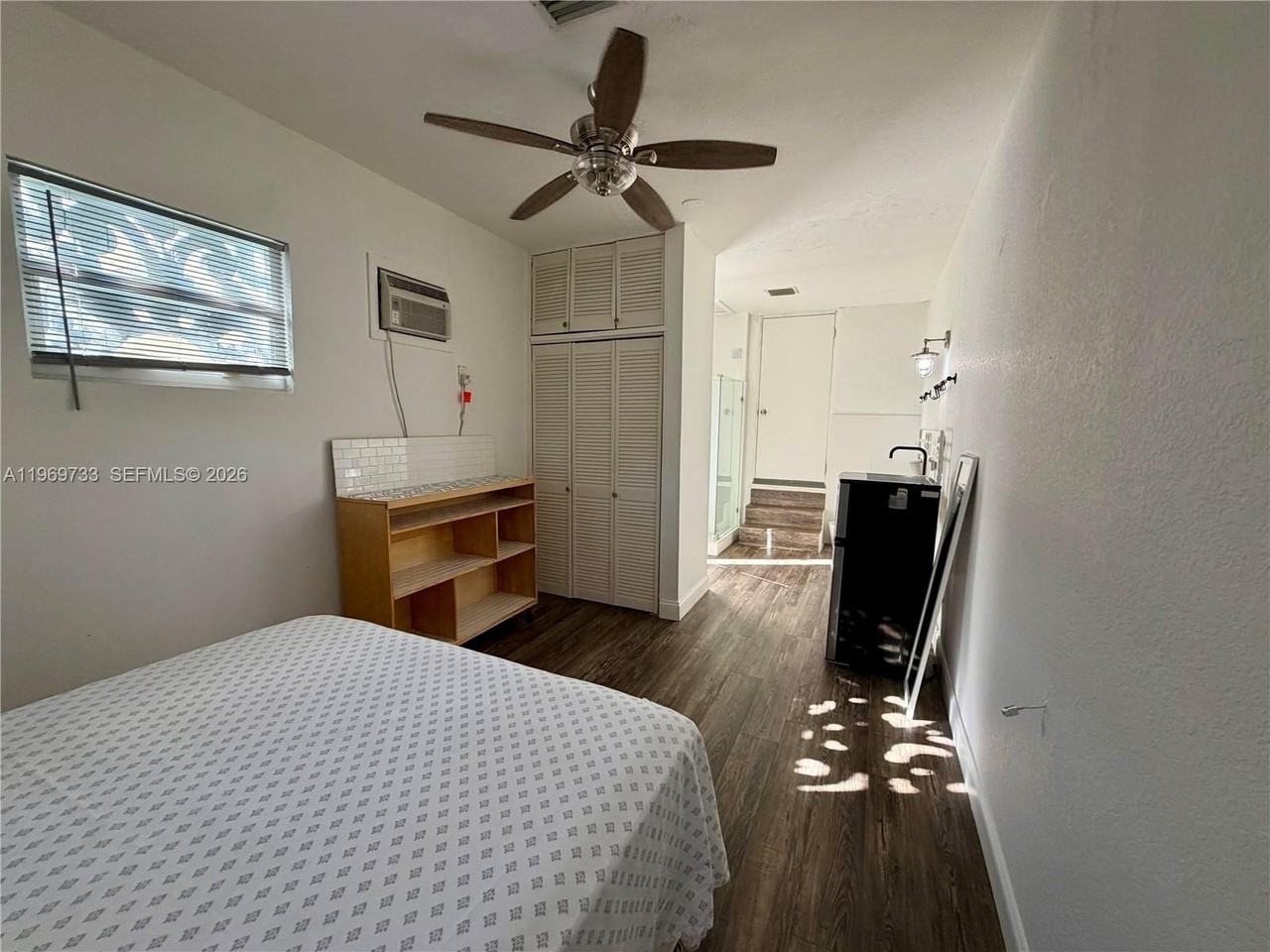 1185 Biarritz Dr #1 - Photo 4 of 6