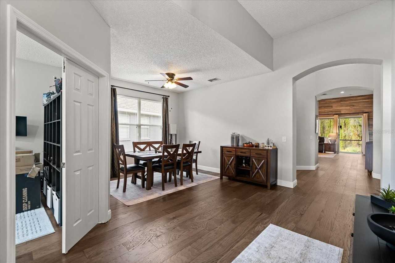 2554 Cypress Trace Cir - Photo 3 of 29