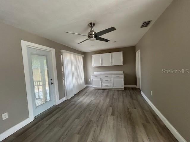 6483 43rd Ave N - Photo 5 of 20