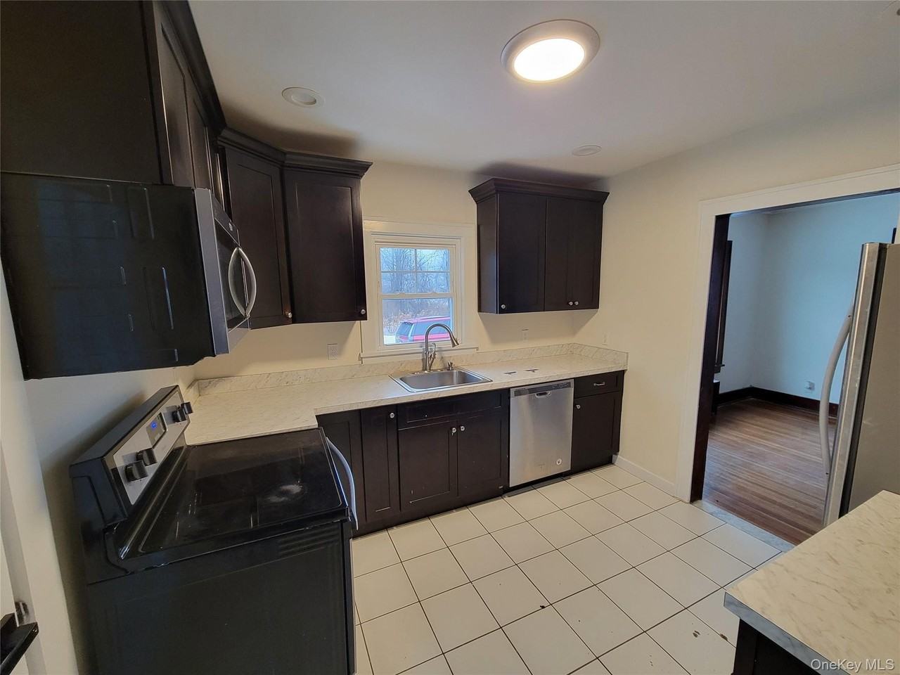 712 State Route 52 - Photo 7 of 24