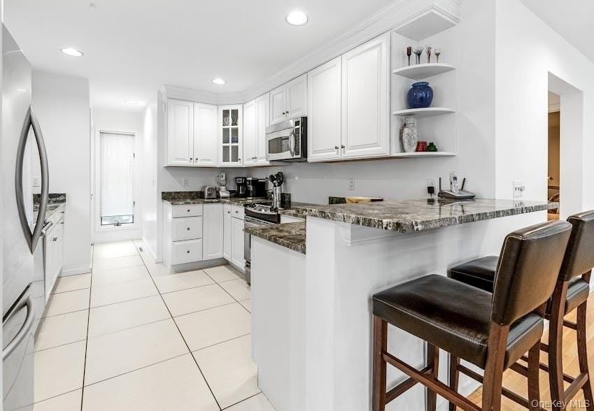 34 Park Cir - Photo 2 of 23