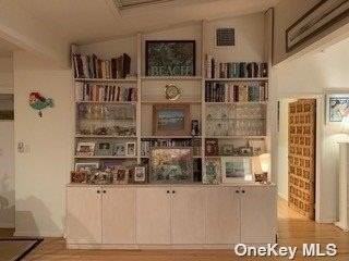 45 Evergreen Walk - Photo 4 of 17