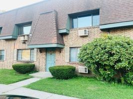 featured image of 549 Russell Rd Apt 14d #14D