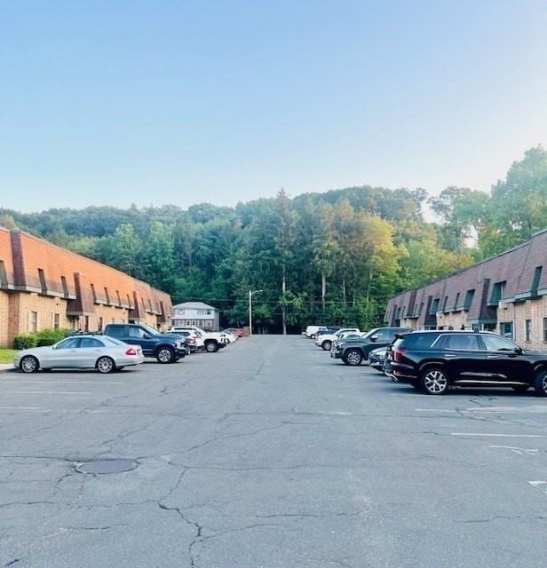 549 Russell Rd Apt 14d #14D - Photo 3 of 15