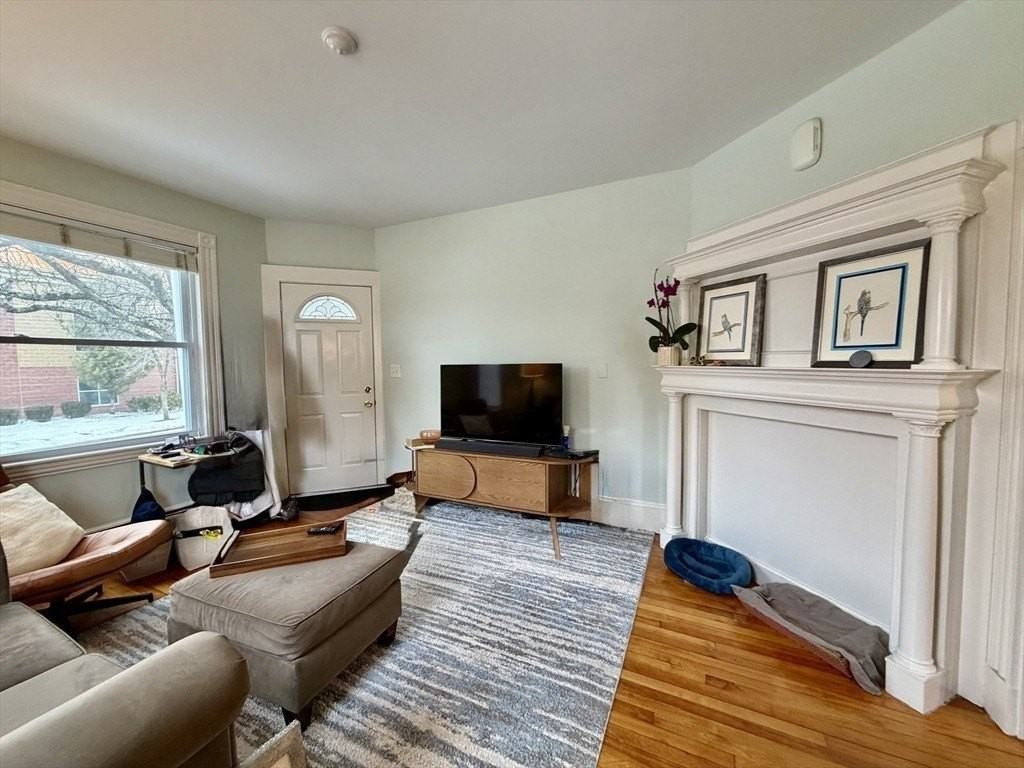 6 Lexington St Unit 1 #1 - Photo 3 of 29