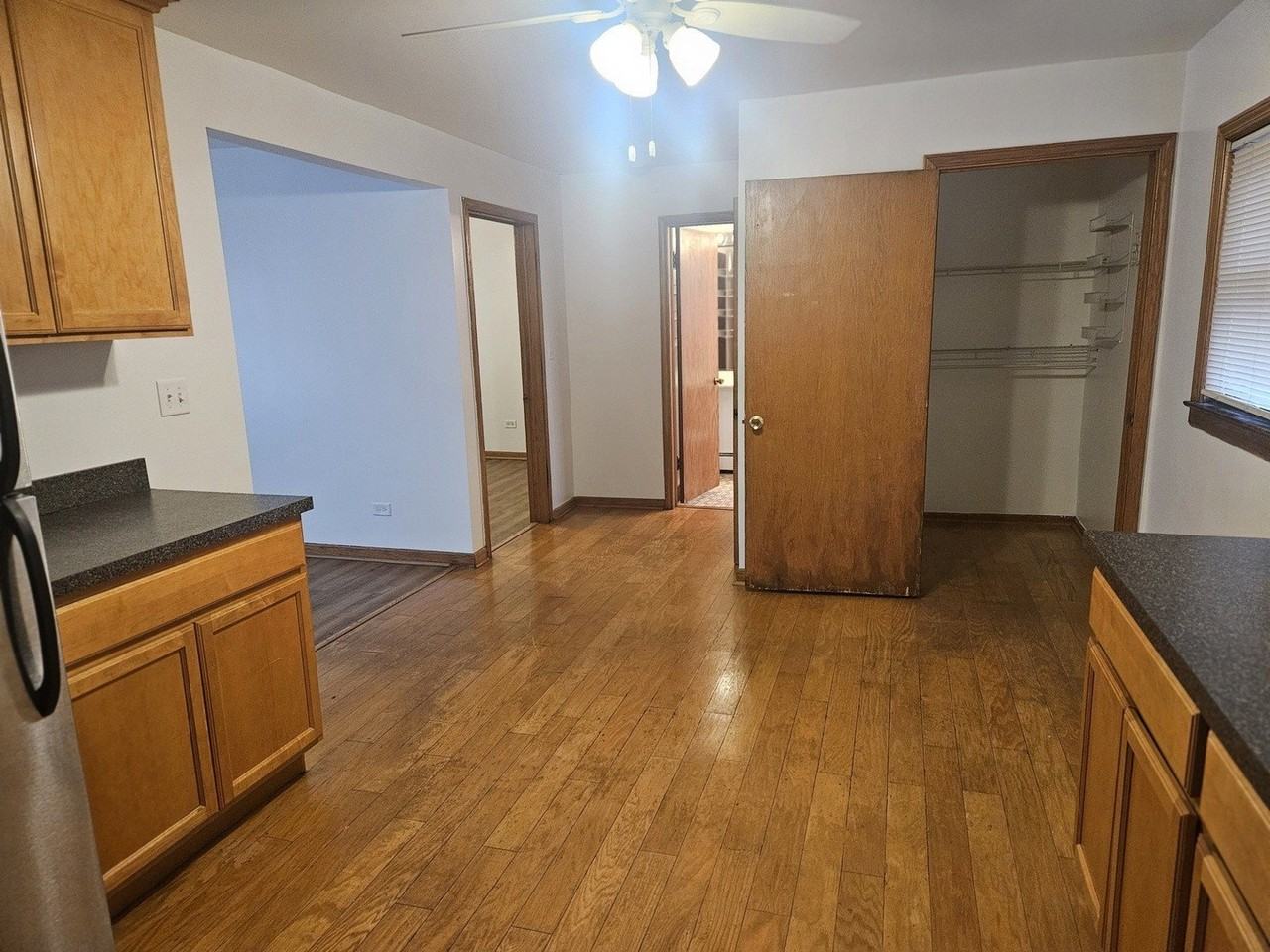 1633 S Harlem Ave Apt 2w #2W - Photo 5 of 7