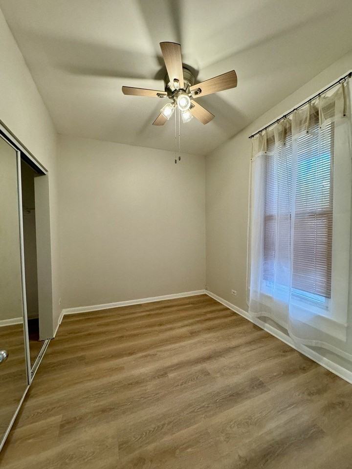 750 S Oakley Blvd Apt 3 #3 - Photo 7 of 25