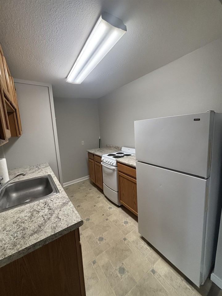 47 Federal St #5 - Photo 3 of 9