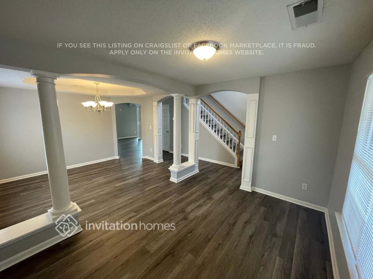 5345 Kim St Sw - Photo 3 of 20