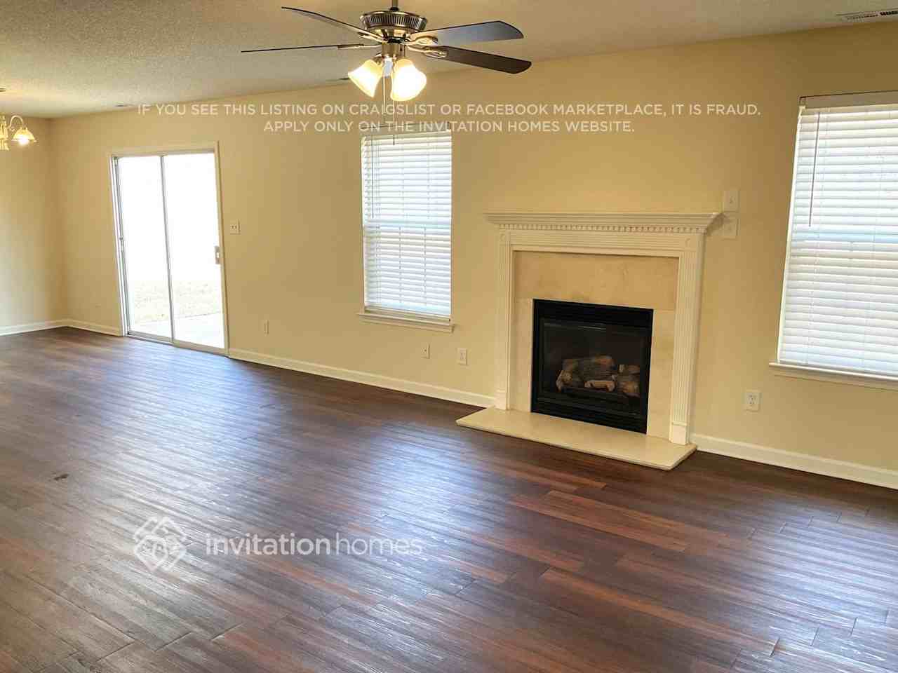 10728 Glenluce Ave - Photo 2 of 13