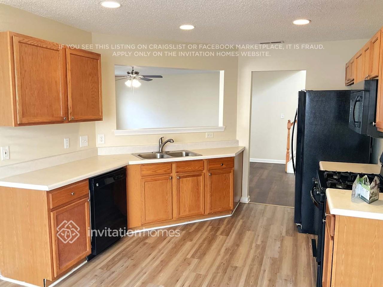 10728 Glenluce Ave - Photo 4 of 13