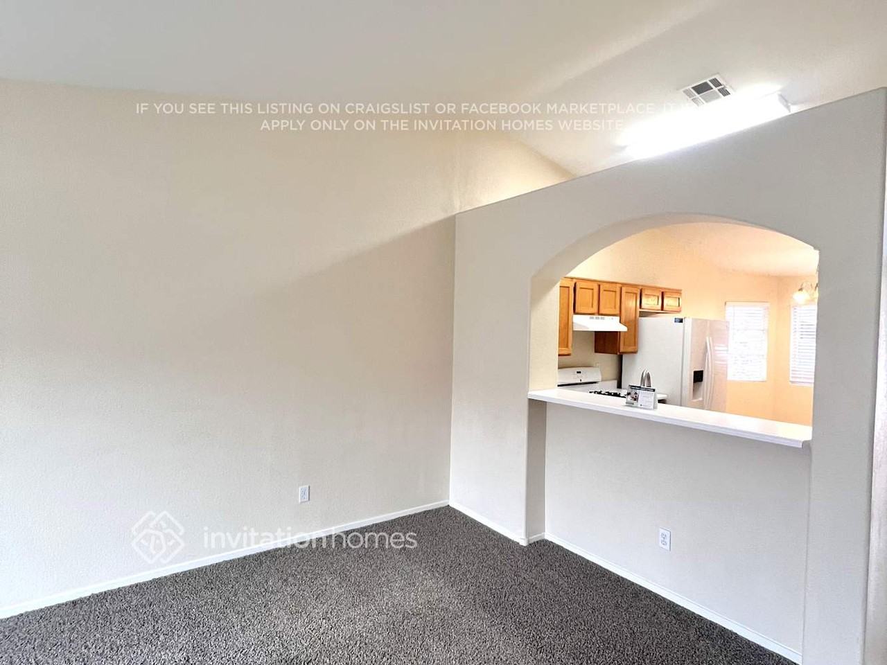 923 Shadowfax Rd - Photo 3 of 12