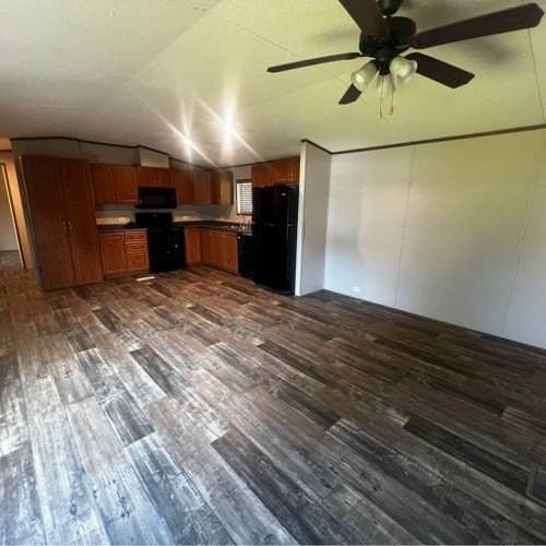 400 Sparrow Dr - Photo 2 of 16