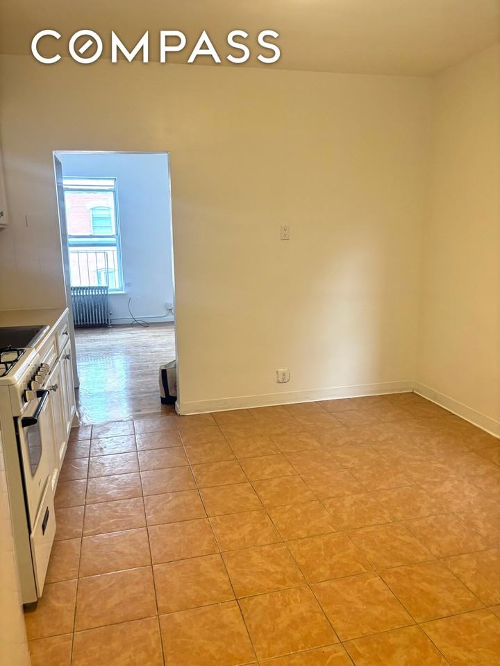 170 Ludlow St #4D - Photo 4 of 6