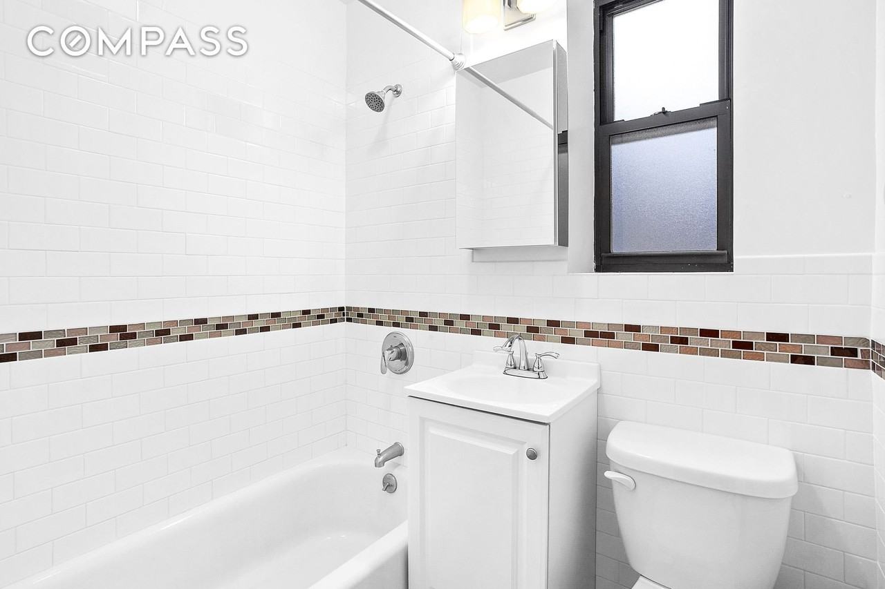 235 E 2nd St #A1 - Photo 4 of 4