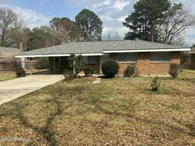 495 Mount Vernon Dr - Photo 1 of 1