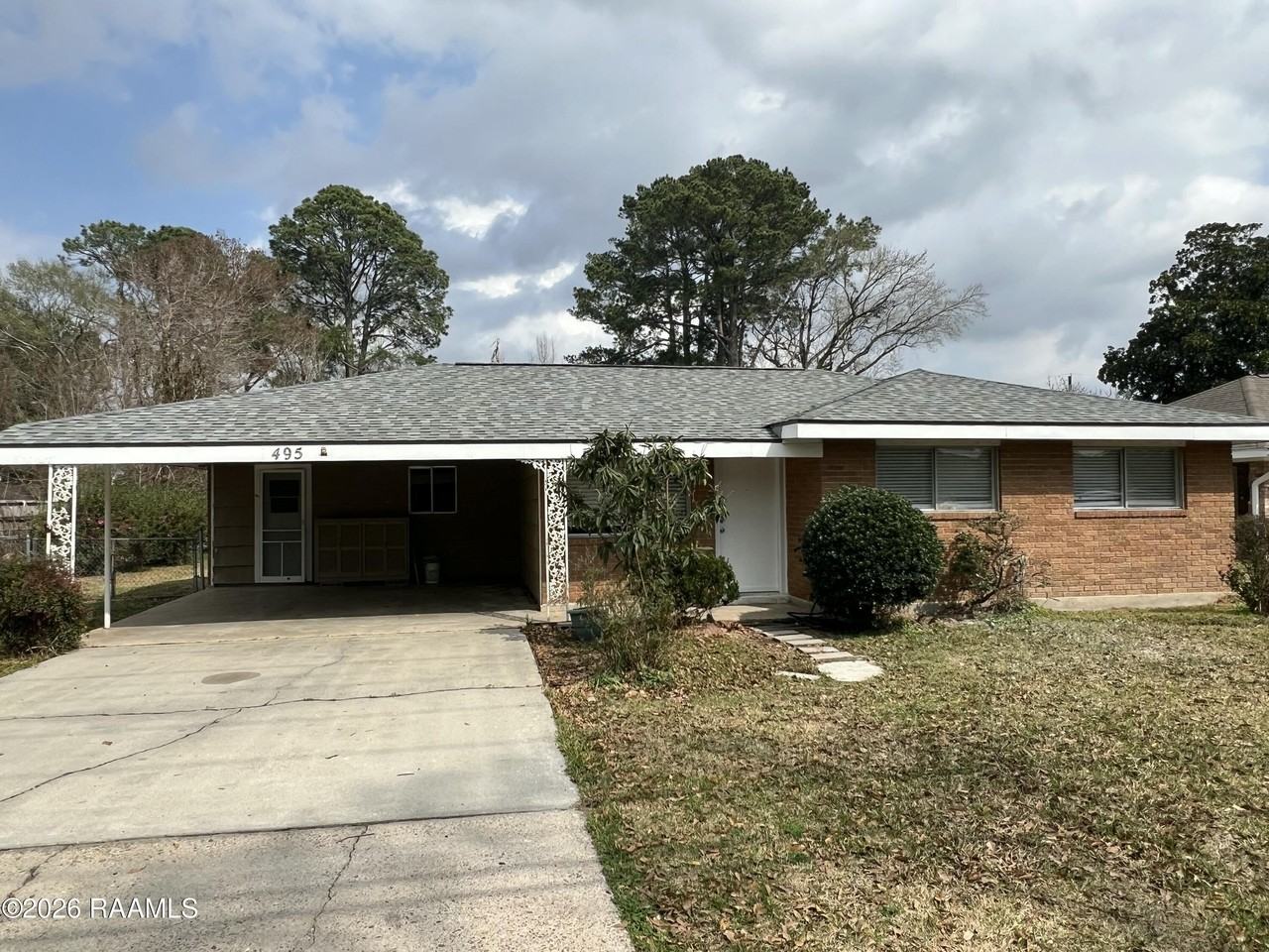 495 Mount Vernon Dr - Photo 2 of 12